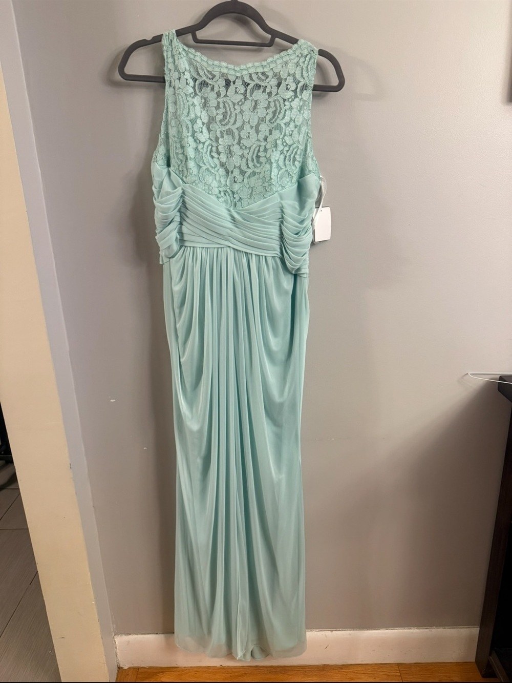 David's Bridal Mint Lace Ruched Chiffon Maxi Dress 14 NWT Bridesmaid Formal Gown